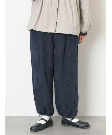 【M/Lサイズ】裾絞りタックパンツ