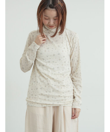 【吸湿発熱】ベア天花柄タートルネックインナー