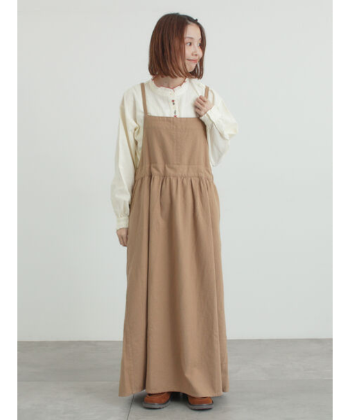 エプロンジャンパースカート