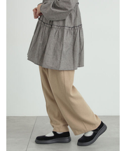 【帯電防止裏地】ツータックストレートパンツ《M/Lサイズ》