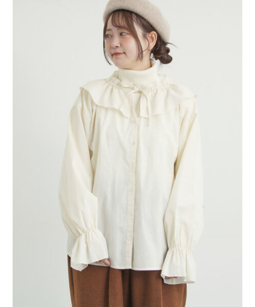 フリル襟ブラウス
