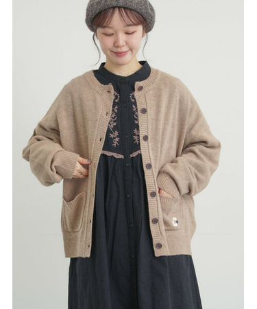 花刺繍入りカーディガン