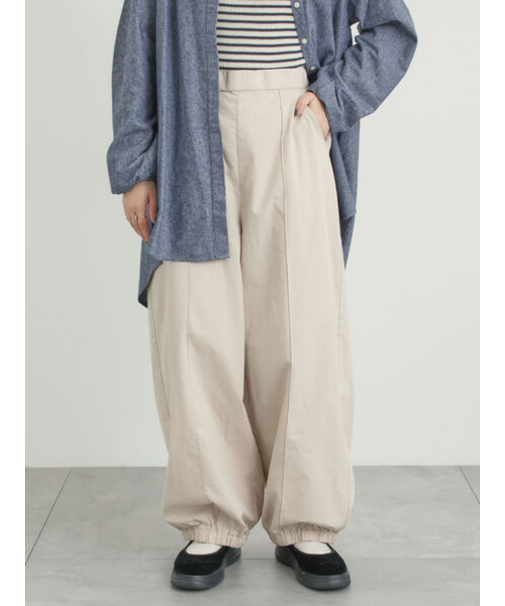 【M/Lサイズ】センターピンタック裾ギャザーパンツ