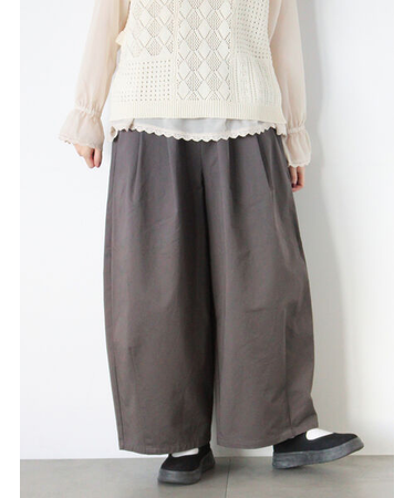 【M/Lサイズ】タックワイドパンツ