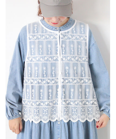 裾スカラップレースベスト