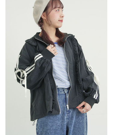 フリルトラックジャケット