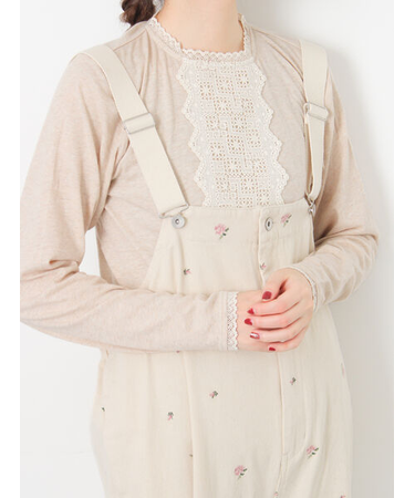 パーツレース貼りカットソー