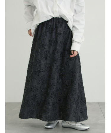 花柄テープ刺繍フレアスカート