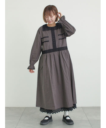 レースピンタックワンピース