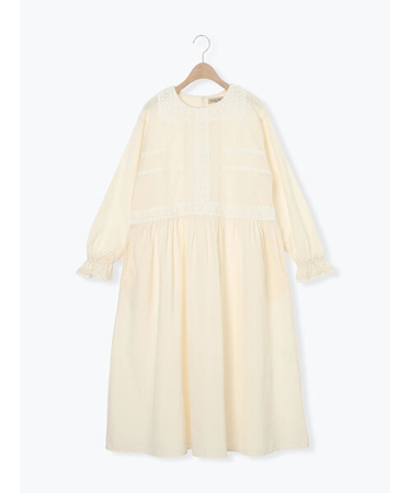 レースピンタックワンピース