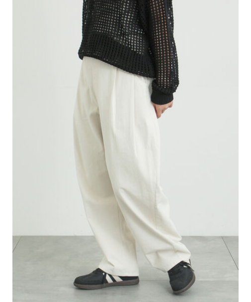 ツータックカーブパンツ