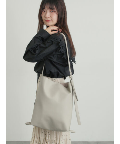 ビッグショルダーバッグ