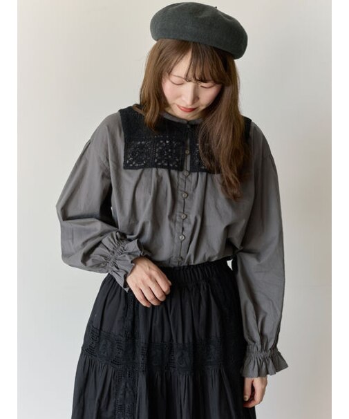 【Cross×Staff】レース襟付きブラウス