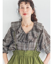 フリルシアーブラウス