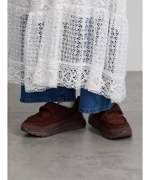 パデッドベルトスニーカー《S/XL WEB限定サイズ》