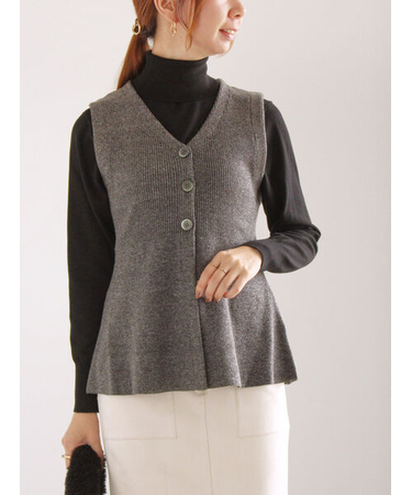 メランジペプラムニットジレ