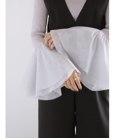 チュールフレアスリーブニットプルオーバー