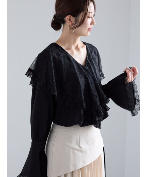 レースコンビフリルカラーブラウス《2025spring catalog item》