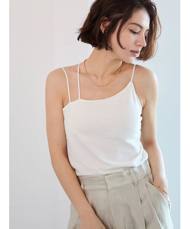 シームレスカップ付きアシメキャミソール《2025spring catalog item》