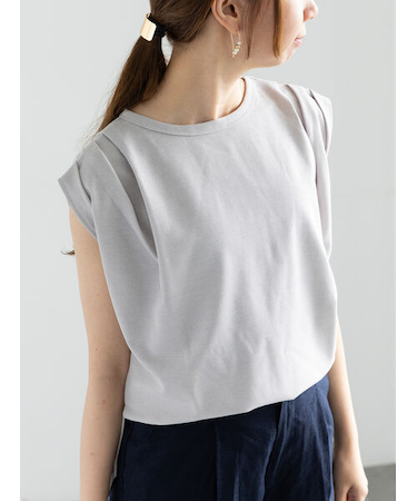 ショルダータックラメトップス