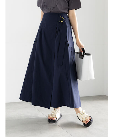 カーゴフレアスカート