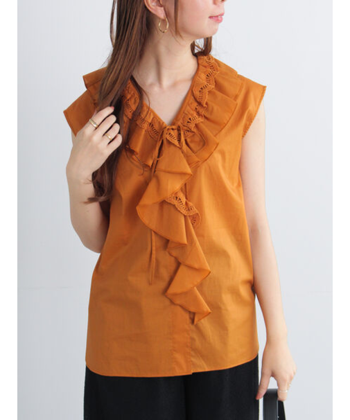 ラッフルフリルレースブラウス