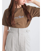 フロッキープリントロゴTシャツ