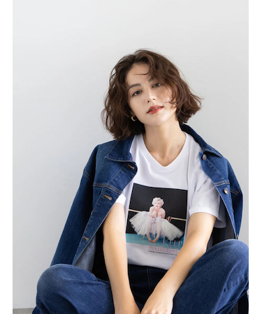 マリリンモンローチェアフォトTシャツ