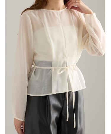 ナローリボンシアーペプラムブラウス《2025Autumn catalog vol.2 item》
