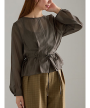 ナローリボンシアーペプラムブラウス《2025Autumn catalog vol.2 item》