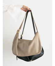 TメタルポイントムーンショルダーBAG