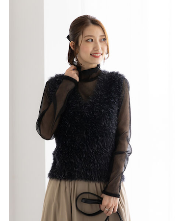 シャギーヤーンVネックベスト