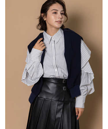 ラッフルスリーブシャツ