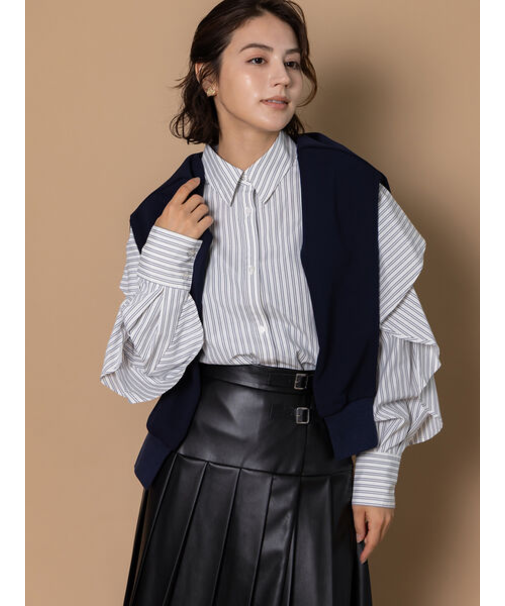 ラッフルスリーブシャツ