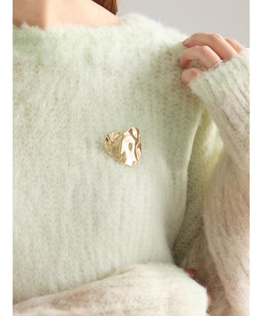 バンピーハートブローチ