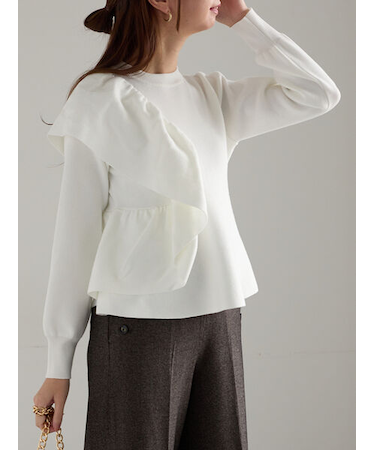 アシンメトリーフリルニット《2025winter catalog item》