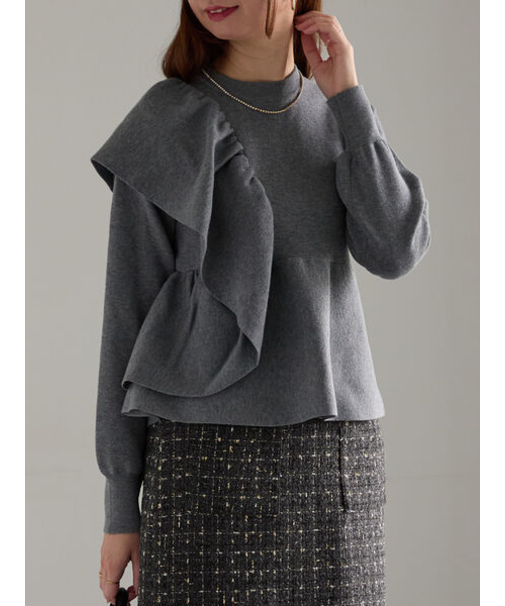 アシンメトリーフリルニット《2025winter catalog item》