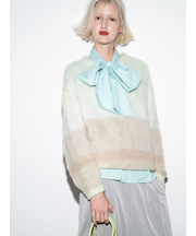 グラデーションニット《2025winter catalog item》