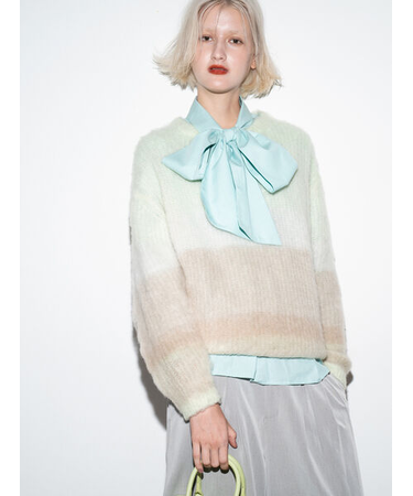 グラデーションニット《2025winter catalog item》