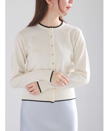 メタルスクエア釦クルーネックカーディガン