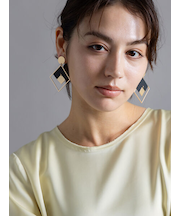 幾何学モチーフイヤリング