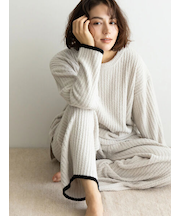 ラウンジウェア