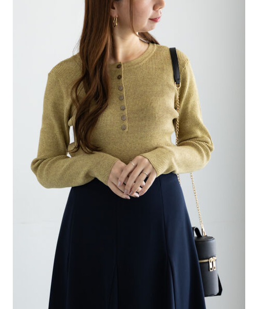 ヘンリーネックマーブルニット