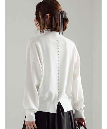 バックビジューニット