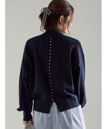 バックビジューニット