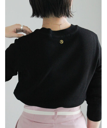 チャーム付きワッフルニットプルオーバー