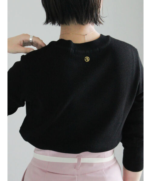 チャーム付きワッフルニットプルオーバー