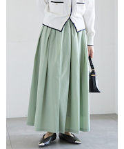 ダブルタックフレアスカート