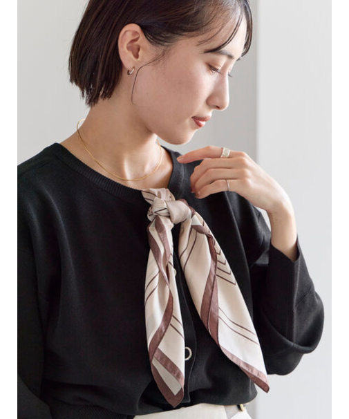 幾何柄シルクスカーフ