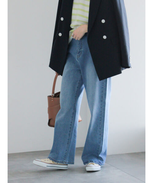 ストレートデニムパンツ
